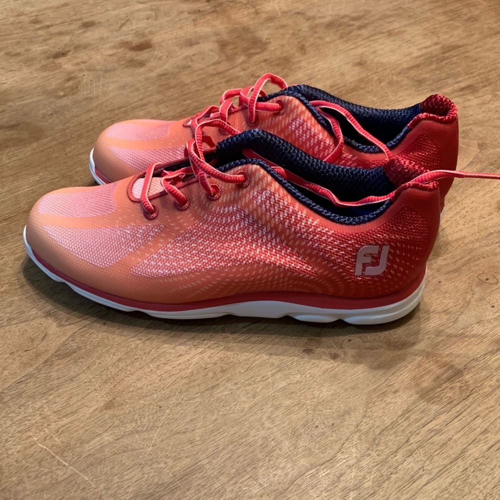 FootJoy women’s golf shoes